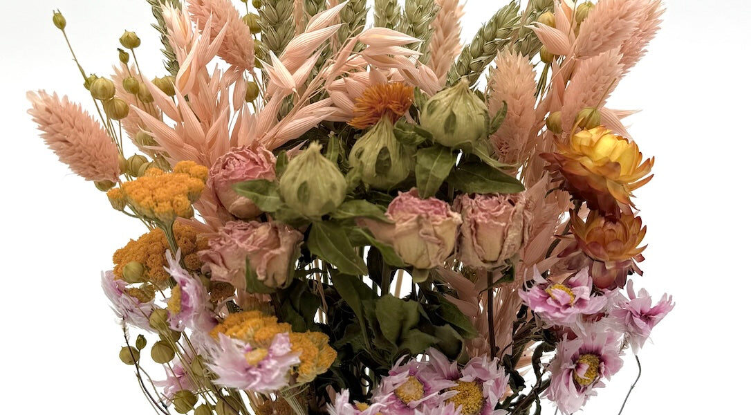 Pastel_pink_peach_dried_flower_bouquet_fb30 Sd